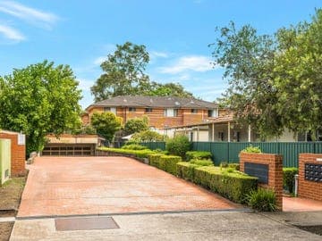 3 Bedroom Townhouse in Prime Location - Image 3